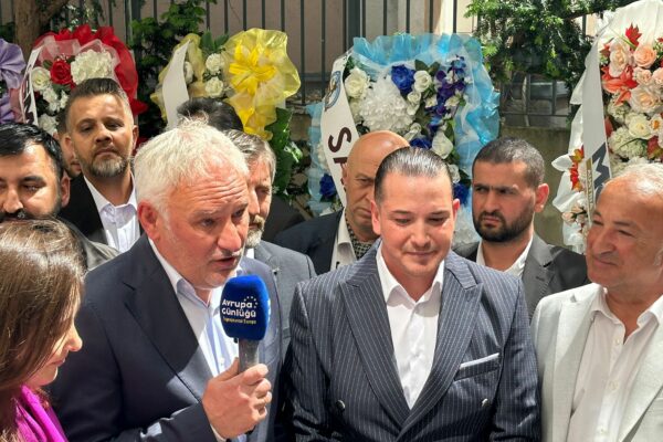 original-FCA21766-20E9-48A5-AABB-D770F798C922 original-FCA21766-20E9-48A5-AABB-D770F798C922